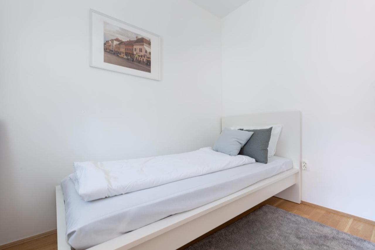 Cozy 3-bedroom In The Heart Of * Budapeste