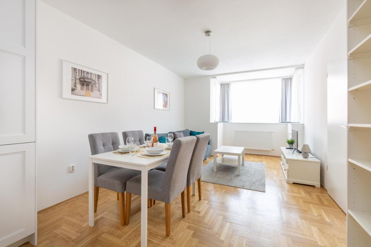 Cozy 3-bedroom In The Heart Of * Budapeste